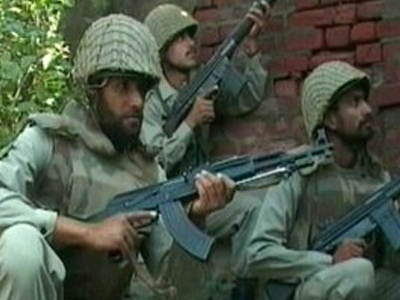 Δεκάδες νεκροί Ταλιμπάν από τα πακιστανικά πυρά