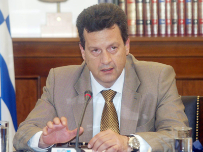 O Tζόνι ο περπατητής και ο…Παναγόπουλος ο χορευτής!