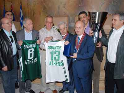 Τίμησε τον Πρωταθλητή Ευρώπης Παναθηναϊκό ο Νικήτας Κακλαμάνης