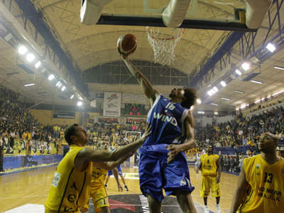 “Διπλό” στα Πατήσια ο Πανελλήνιος