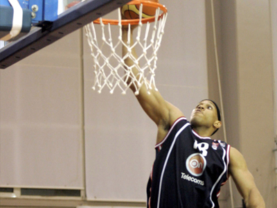 Έχασε στο Μιλάνο ο Πανιώνιος