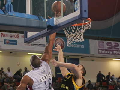 Να μειώσει ο Πανιώνιος, να τελειώνει το Μαρούσι