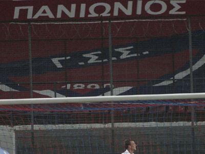 «Έφυγε» ο Θανάσης Σαραβάκος