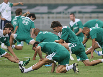 Επιστροφή στο γήπεδο