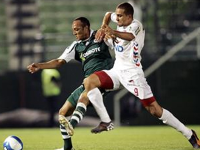 Αποχωρούν Μόρις, Παπαδόπουλος