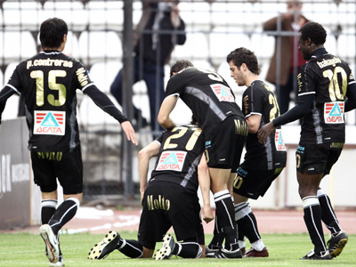 Δεύτερος ο ΠΑΟΚ, 4-1 τον Πανσερραϊκό