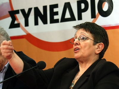 Ακλόνητη η Παπαρήγα