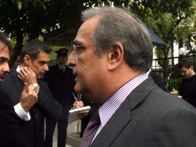 Επιβεβαιώνεται η άμεση λήψη εισπρακτικών μέτρων Επιβεβαιώνεται η άμεση λήψη εισπρακτικών μέτρων