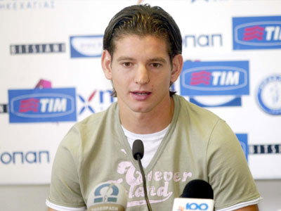 Παπαζαχαρίας: “Πρέπει να κερδίσουμε τον ΟΦΗ”