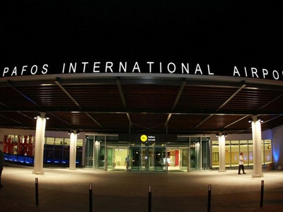 Αεροπλάνο χτυπήθηκε από κεραυνό στην Κύπρο