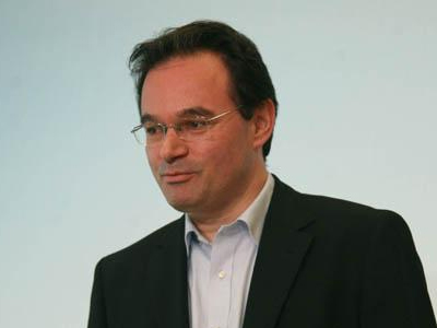 «Έκλεισε» ο Παπακωνσταντίνου επικεφαλής της ευρωλίστας του ΠΑΣΟΚ