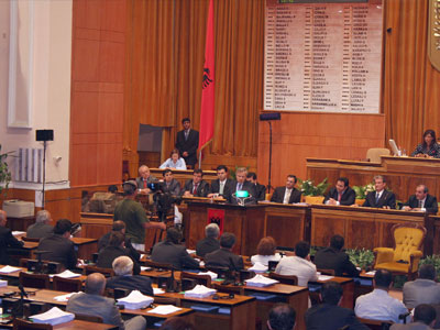 Έξι ελληνικής καταγωγής βουλευτές εκλέγονται στην νέα Αλβανική Βουλή!