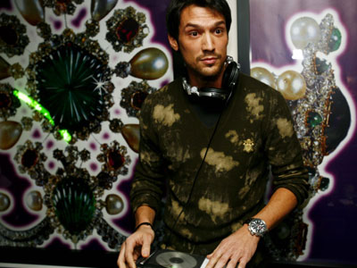 Βρήκε νέα σύντροφο ο Παρθένης;