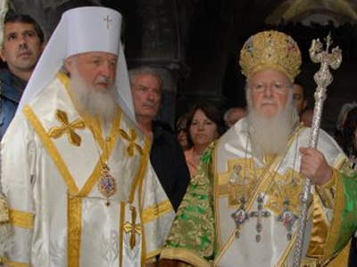 Ιστορική επίσκεψη του Πατριάρχη Μόσχας στο Φανάρι