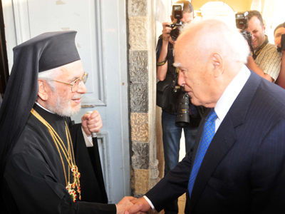 Με θέρμη υποδέχτηκαν τον Κάρολο Παπούλια οι Ορθόδοξοι της Συρίας