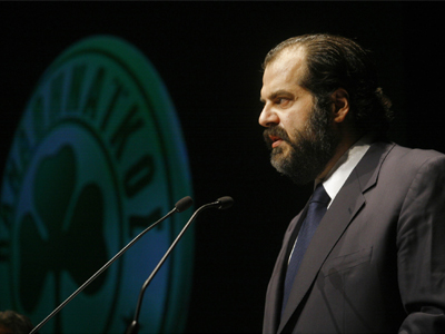 Πατέρας: «Δε θα ανεχτώ απειλές και ύβρεις»