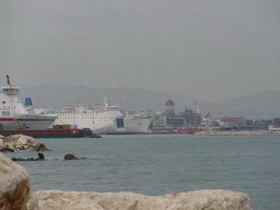 Ρύπανση στο λιμάνι της Πάτρας