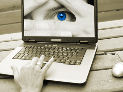 Χρέωσε το σχολείο του 28.000 ευρώ για γλυκίσματα