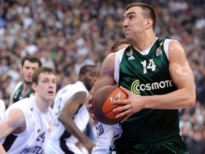 Έχασε, αλλά κράτησε τη διαφορά ο Παναθηναϊκός