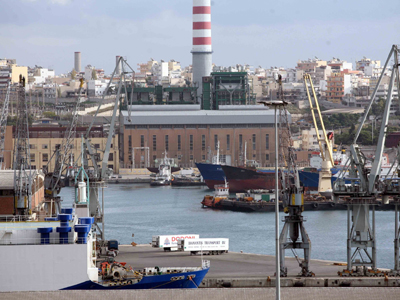 Κλειστό για δεύτερη ημέρα το πορθμείο στο Πέραμα