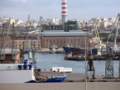 Πλοίαρχος τραυματίστηκε στο Πέραμα