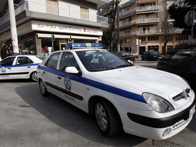 Έκαψαν φυλάκιο έξω από τη Γενική Γραμματεία Ενημέρωσης