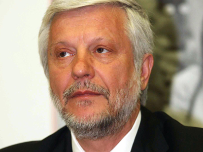 Την παραίτηση Λιάπη ζητά ο Τατούλης