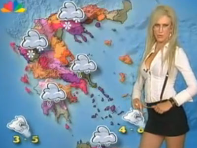 «Σφάζονται» στα πόδια της Πετρούλας