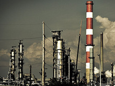 «Φωτιά» παίρνει και πάλι η τιμή του πετρελαίου