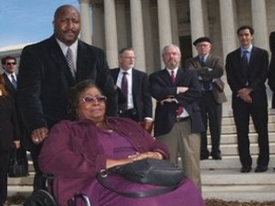 Οριστική δικαίωση για τη χήρα καπνιστή