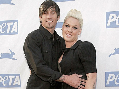 Δεύτερη ευκαιρία στο γάμο της δίνει η «Πινκ»