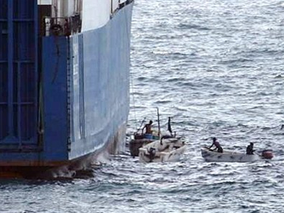 Νέα νηοπειρατεία στις ακτές της Σομαλίας