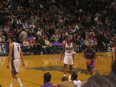 Ισοφάρισαν οι Πίστονς