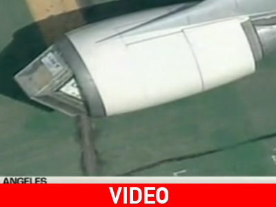 Αεροπλάνο ”έφαγε” κοντέινερ