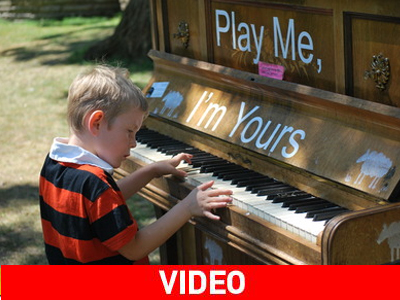 Πιάνα θα γεμίσουν τους δρόμους του Λονδίνου