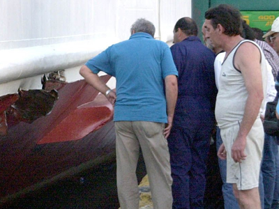 Πρόσκρουση πλοίου στο λιμάνι της Πάρου