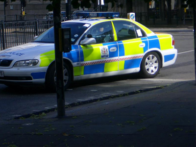 «Μαϊμού» αστυνομικός σταματούσε ανυποψίαστους οδηγούς