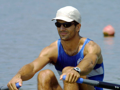 Ικανοποιημένοι Πολύμερος και Μούγιος