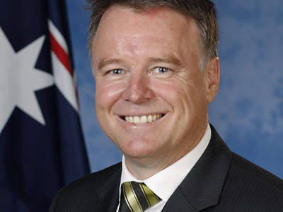 Παραιτήθηκε ο υπουργός Άμυνας της Αυστραλίας για κάτι ψιλά…