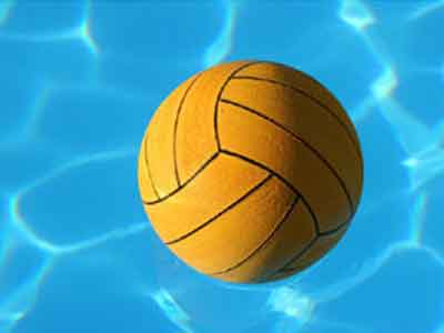 Στο προσκήνιο το… πόλο