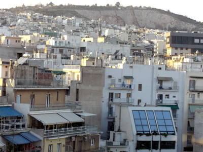 Αγοράκι 2 ετών, έπεσε από τον πρώτο όροφο