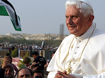 Πάπας: Σώστε την ανθρωπότητα από τους gay