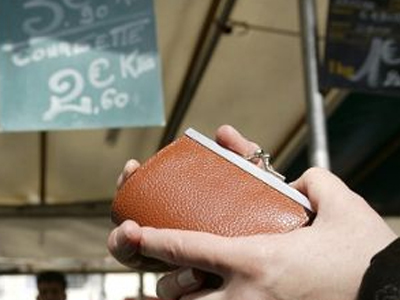 ”Επικήρυξαν” κλέφτες πορτοφολιών