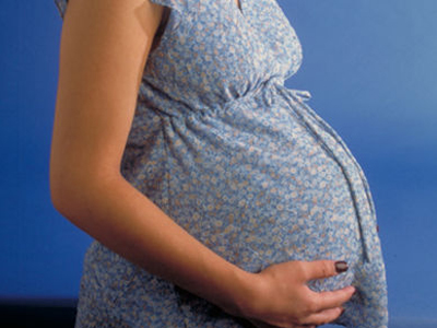 Κατά της αποποινικοποίησης των αμβλώσεων ομογενής υπουργός