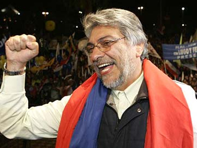 Σκάνδαλο στην Παραγουάη με τα εξώγαμα του προέδρου