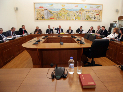 Φυγάδευσαν την κόρη του πρώην υπουργού…