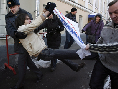 ”Να παραιτηθεί ο Πούτιν”