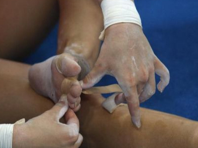 Η Ολυμπιάδα των… τσιρότων