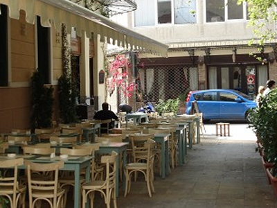 Αυτοκίνητα τέλος από του Ψυρρή