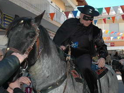 Ο Ψωμιάδης «μάγεψε» τα ΚΑΠΗ